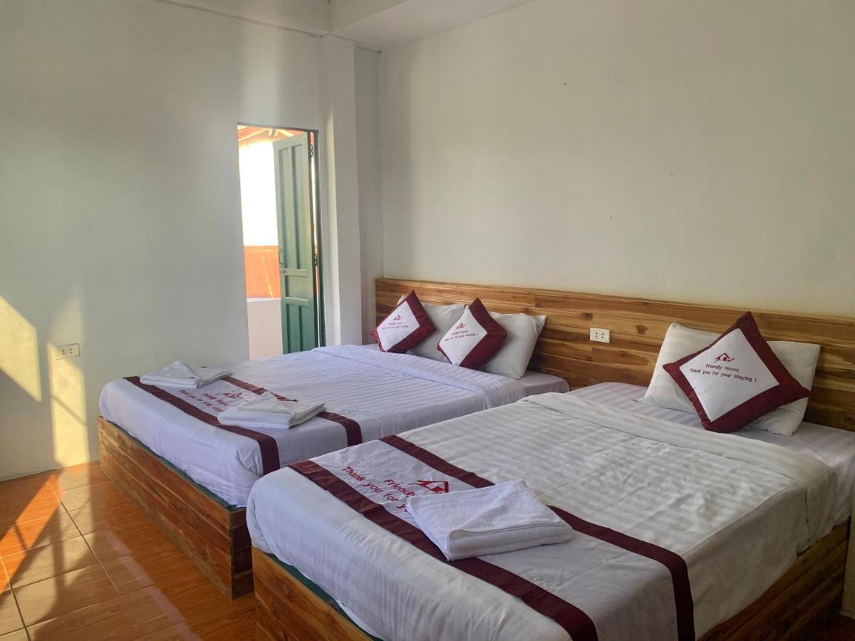 Vang Vieng Lily Backpackers Hostel Buitenkant foto